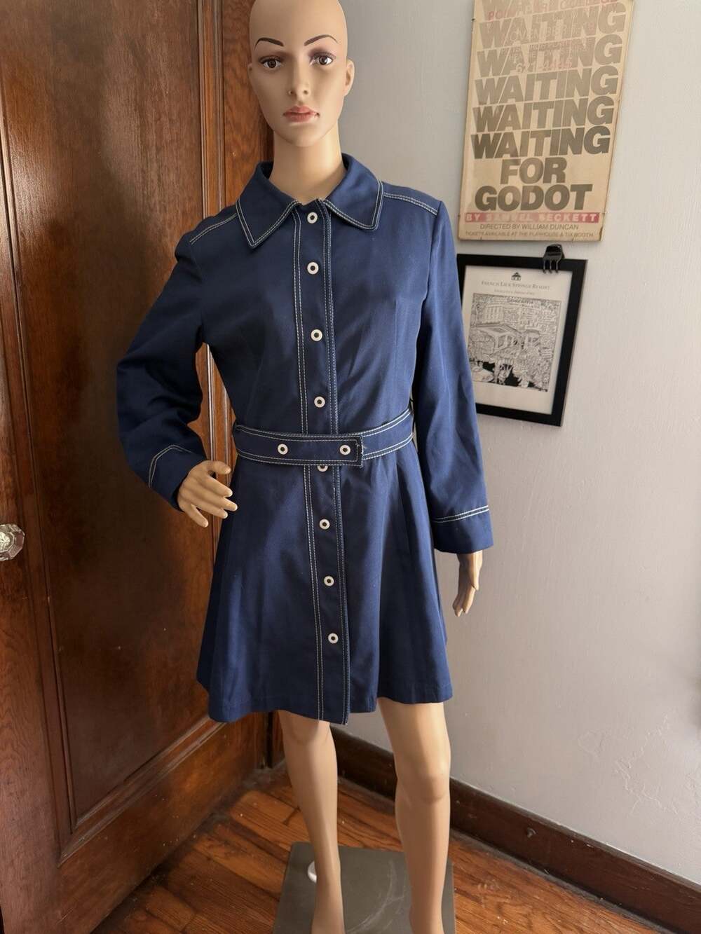 Vintage 70s London Fog Navy Cotton Poly Belted Raincoat Red Rayon Stars Lining